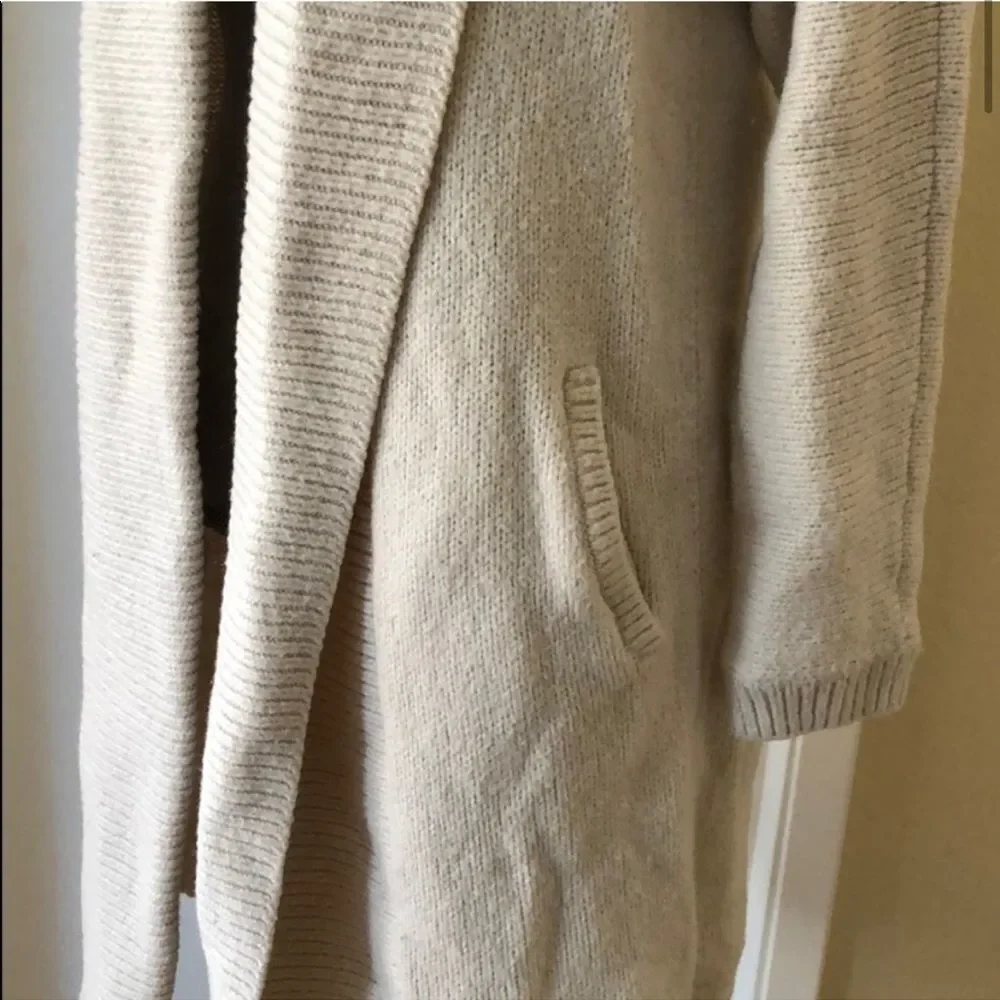 Gap Ivory Knit Cardigan